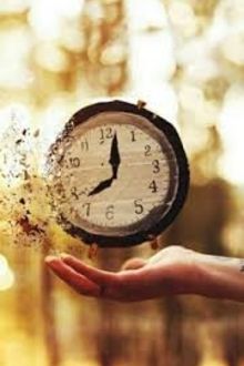 Những Ng&agrave;y Đợi Nắng